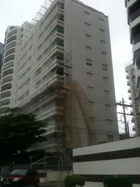 Troca de revestimento da fachadaAntes - Edificio Piquiu pela ENGECON